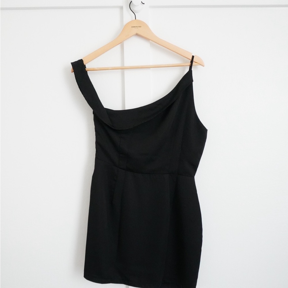 Revolve Superdown Black One Shoulder Mini Dress - image 3